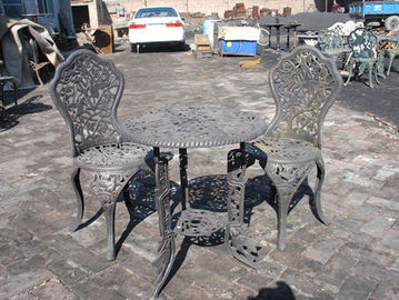 طاولة الألمنيوم الزهر والكراسي / الجدول مسحوق طلاء الحديد الزهر ينتهي